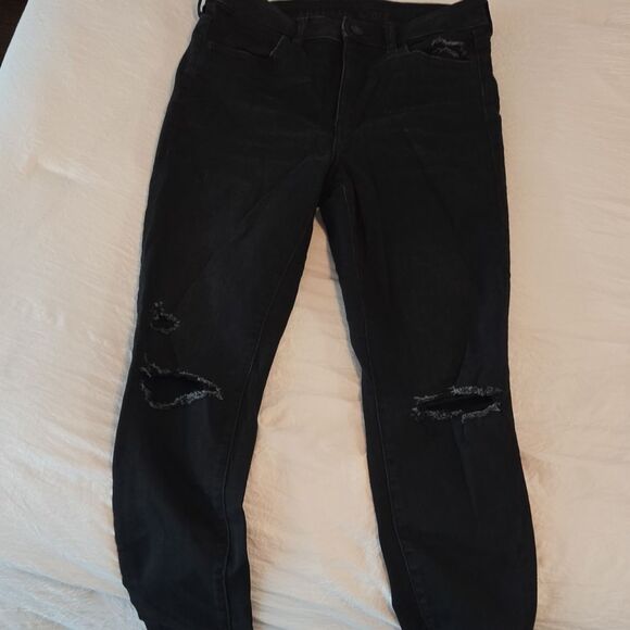 American Eagle Outfitters Black Boyfriend Jeans Distressed - Picture 1 of 5